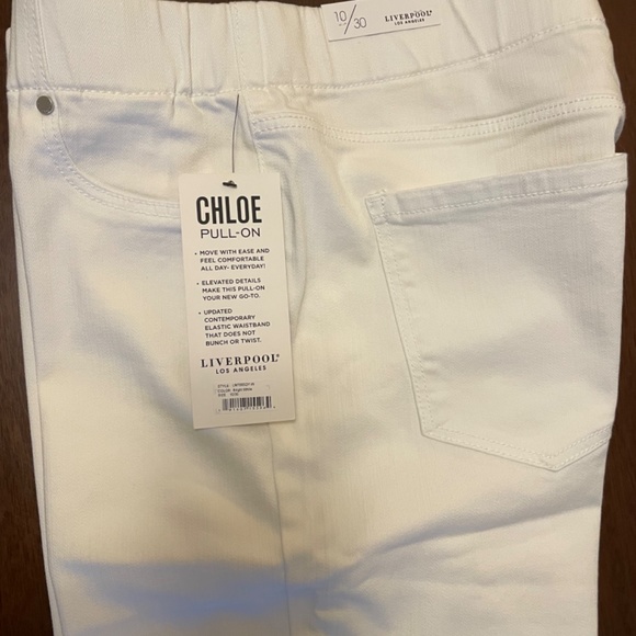 Chloe Skinny crop PullI On - Picture 2 of 10